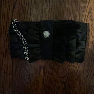 Black Clutch